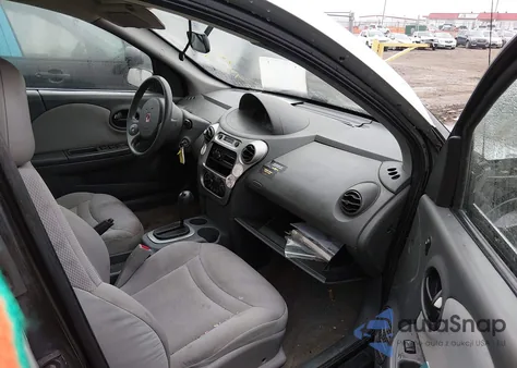 2004 Saturn Ion z USA, uszkodzony, nr VIN 1G8AJ52F94Z135442